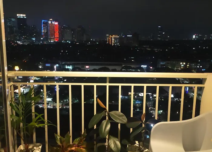 Jc Palace *
