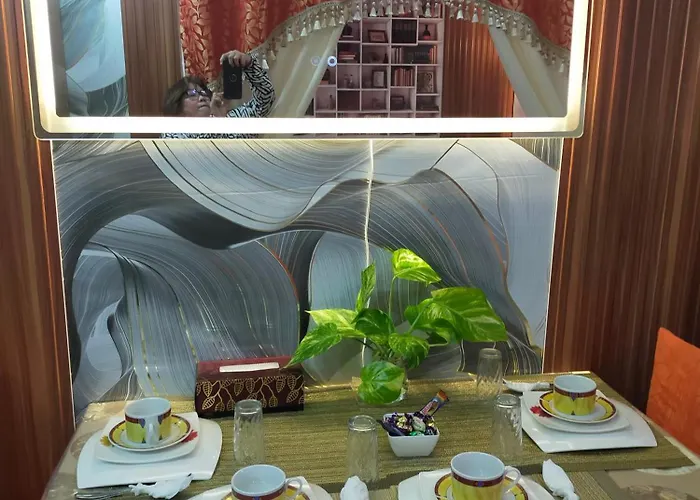 Jc Palace Aparthotel